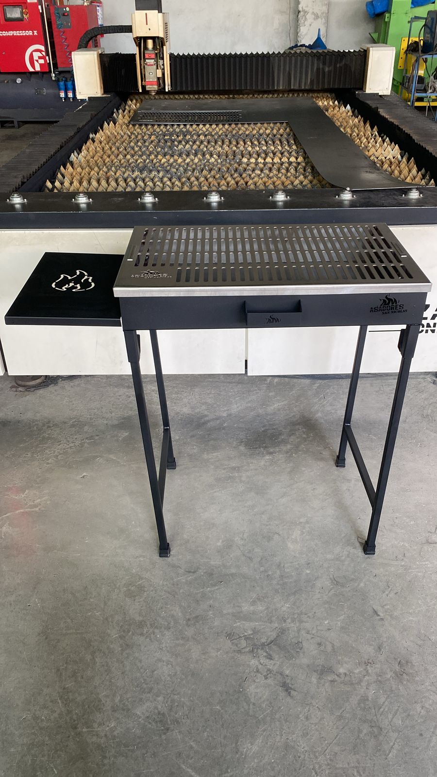 Asador Portátil A10 - 1